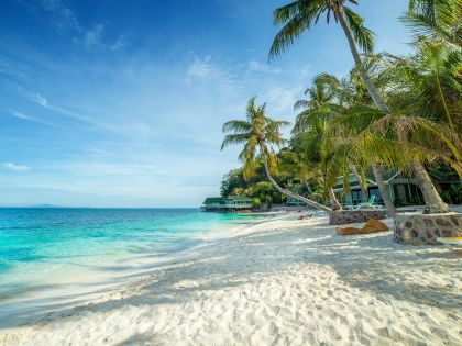 Strand på øen Rawa